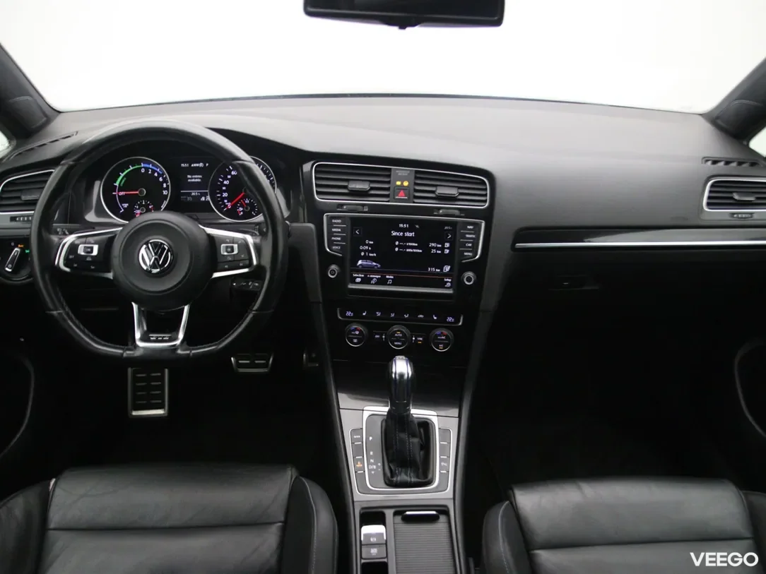 Volkswagen Golf 1.4 150kW