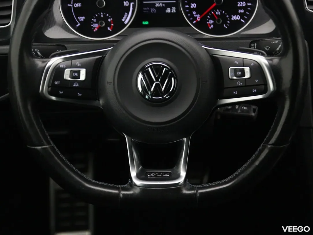 Volkswagen Golf 1.4 150kW