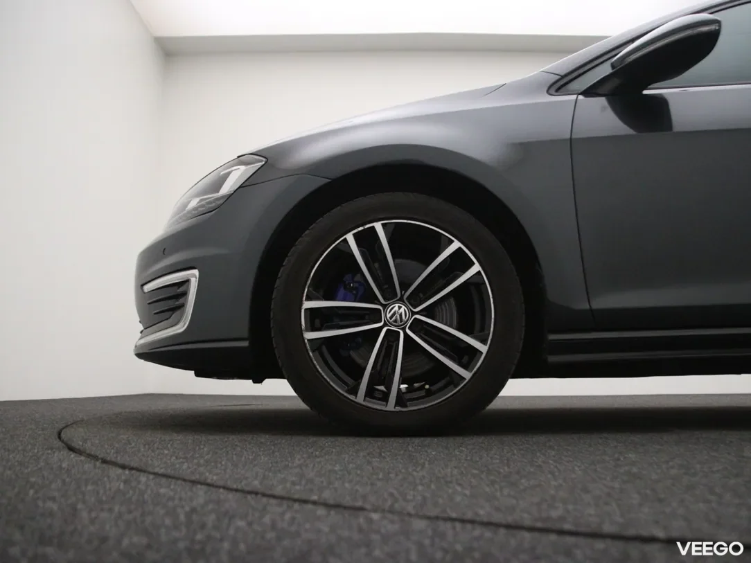 Volkswagen Golf 1.4 150kW