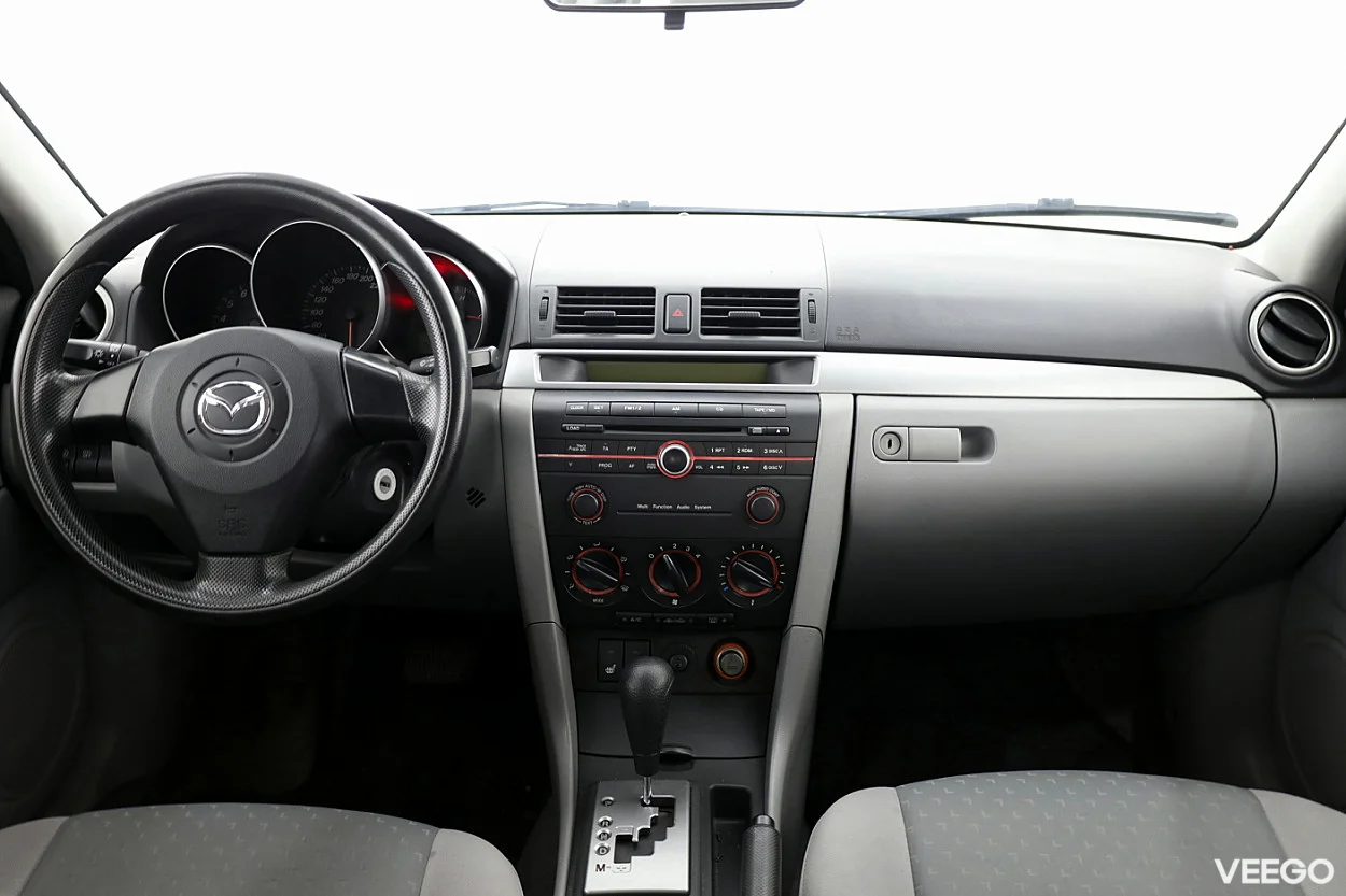 Mazda 3 1.6 77kW