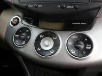 Toyota RAV4 2.2 130kW thumbnail