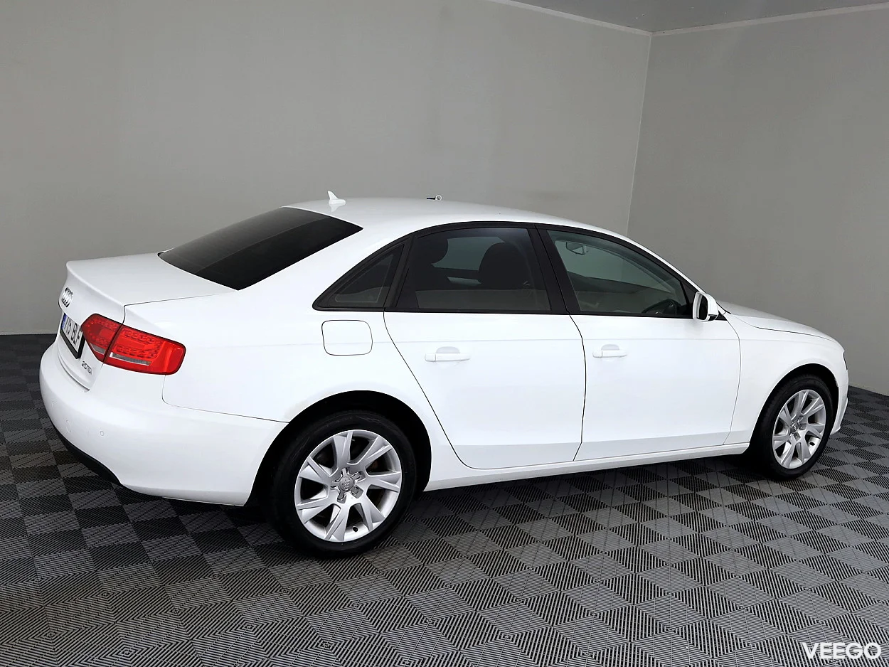 Audi A4 2.0 105kW