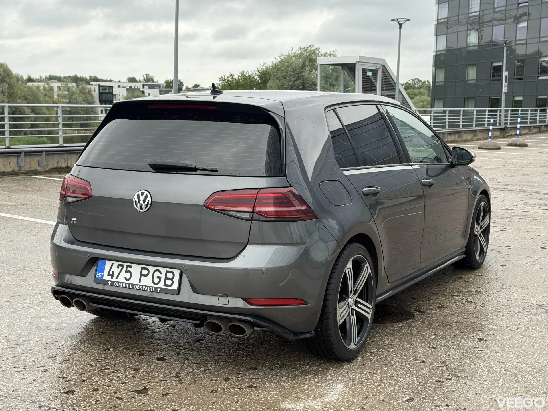 Volkswagen Golf R GOLF R 2.0 221kW