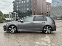 Volkswagen Golf R GOLF R 2.0 221kW thumbnail