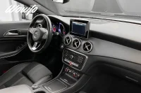 Mercedes-Benz CLA 220 d 177HK /Pano /Drag /CarPlay 130kW