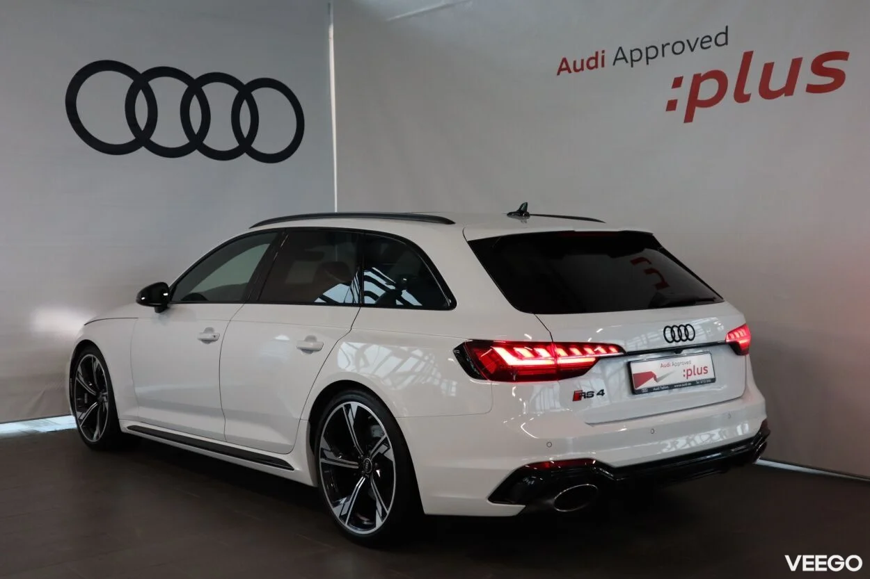 Audi RS 4 331kW