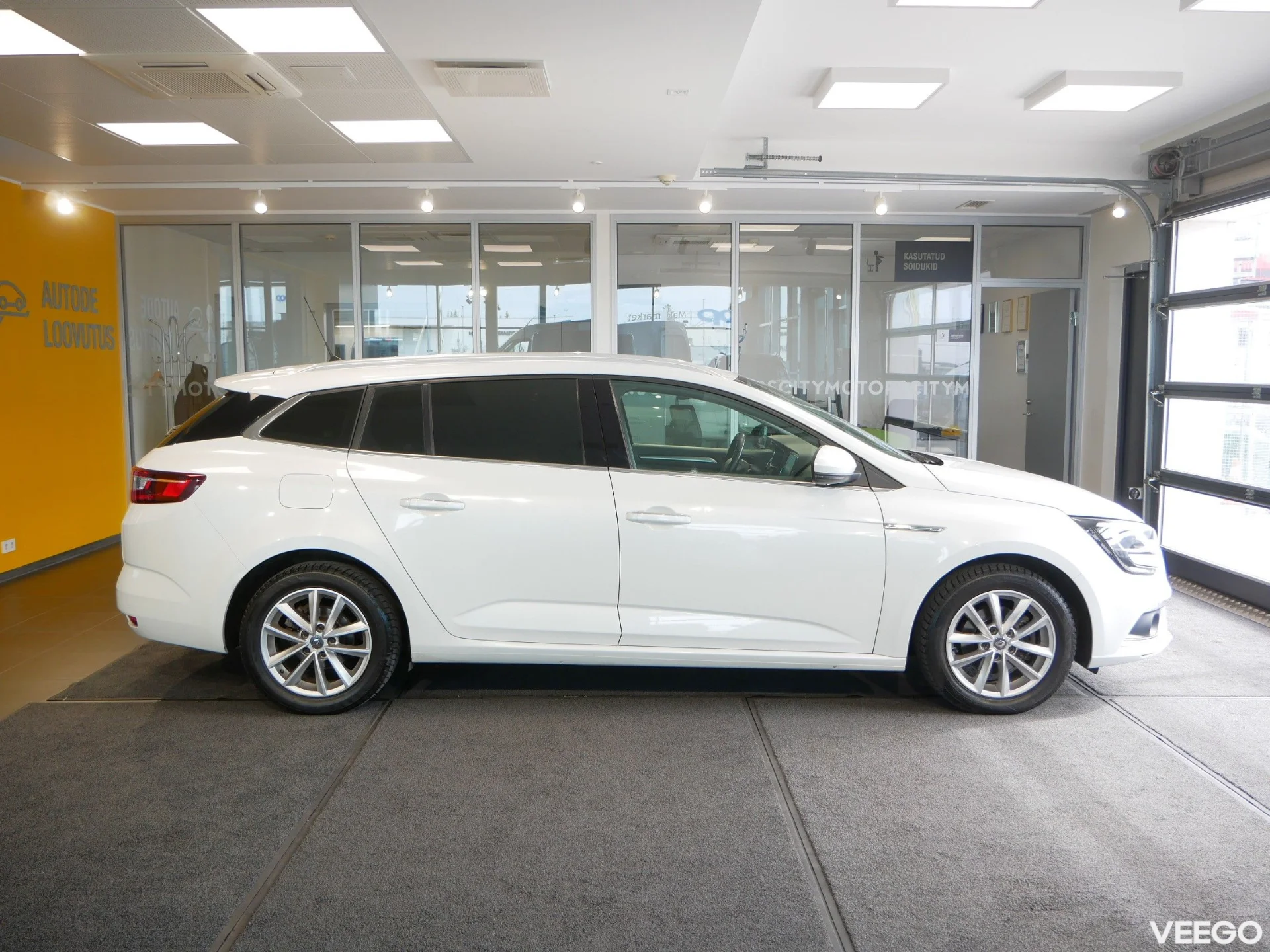 Renault Megane Intens 1.3 103kW