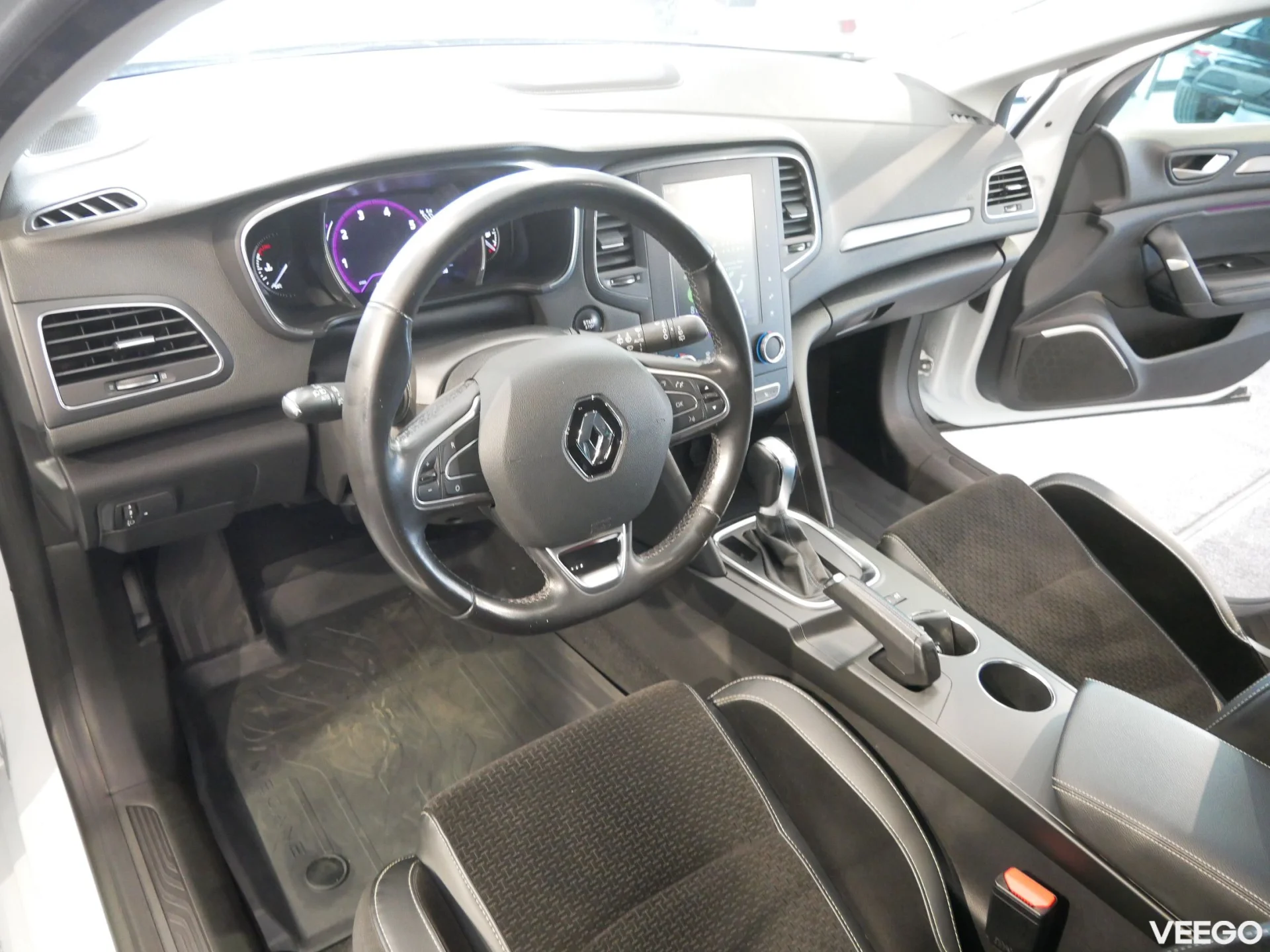 Renault Megane Intens 1.3 103kW