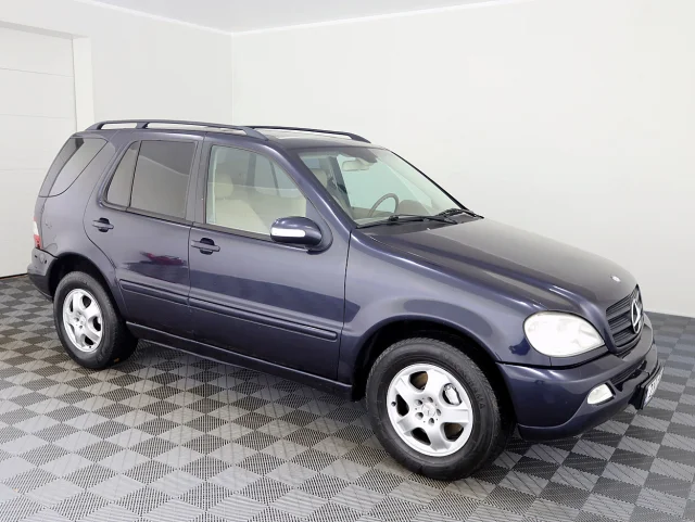 Image of Mercedes-Benz ML270 2.7 121kW