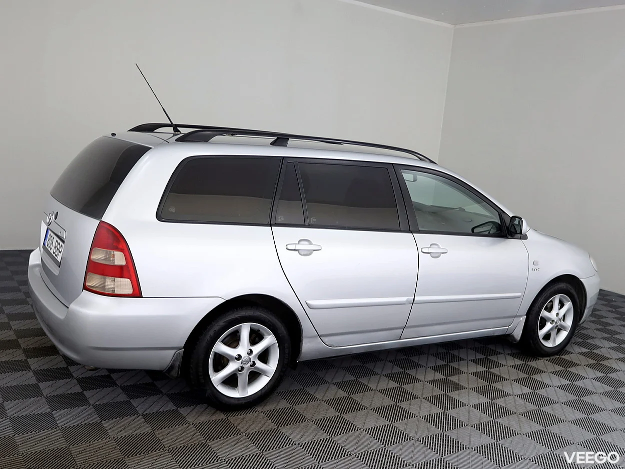 Toyota Corolla 1.6 81kW