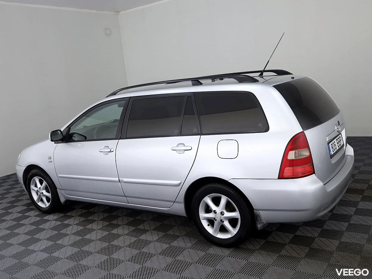 Toyota Corolla 1.6 81kW