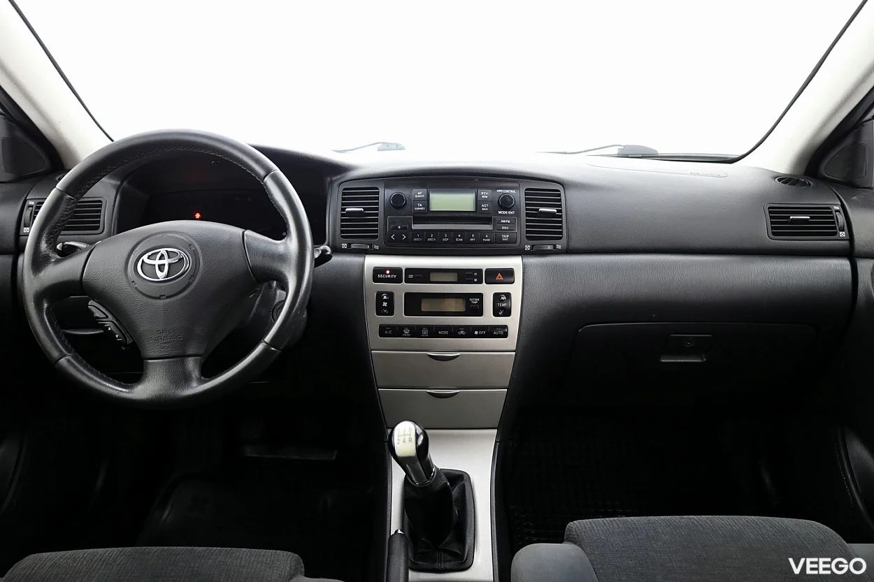 Toyota Corolla 1.6 81kW