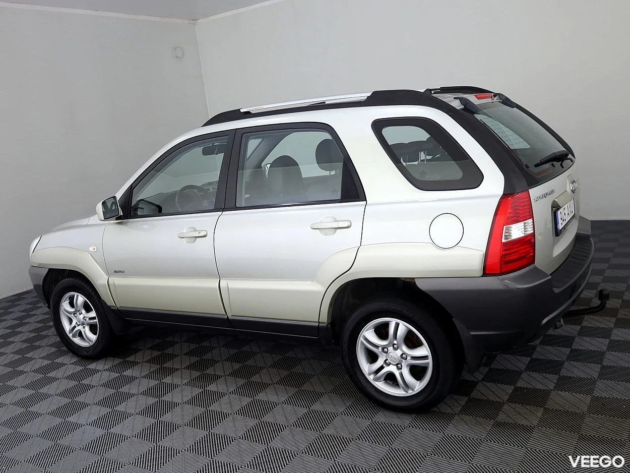 Kia Sportage 2.0 104kW