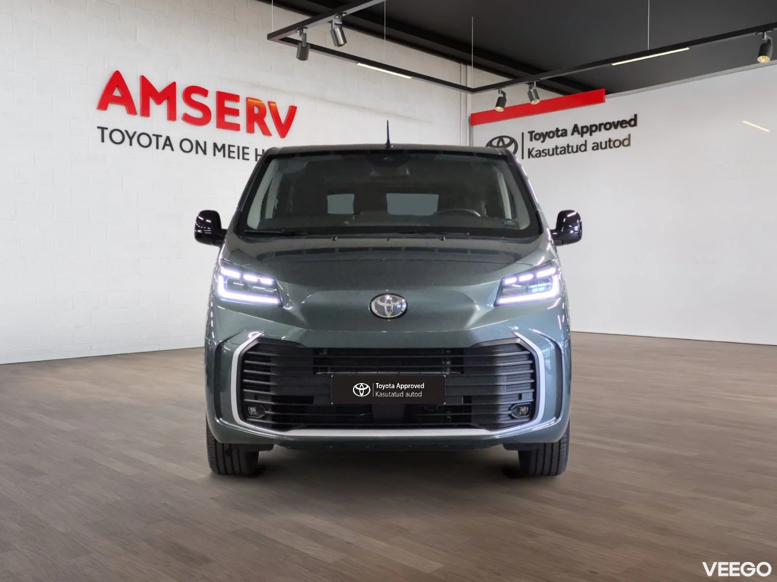 Toyota Proace Verso Long Double side door A/T Shuttle 130kW