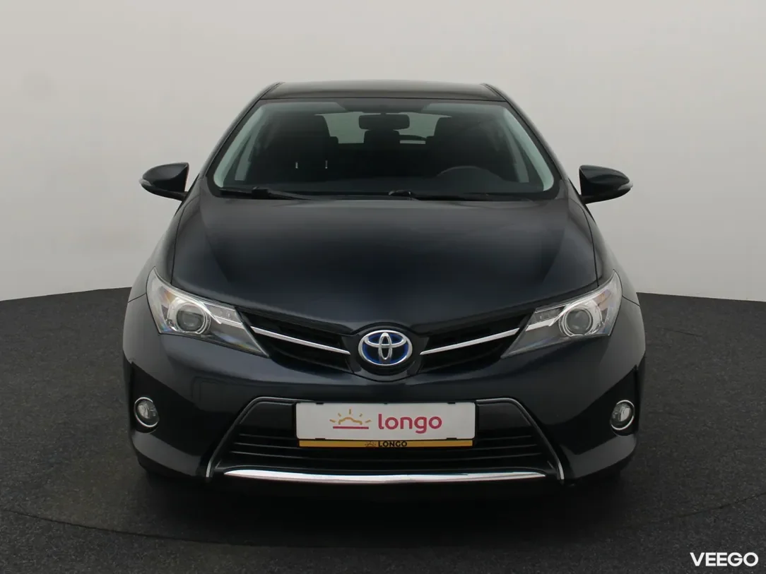 Toyota Auris 1.8 73kW