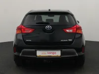 Toyota Auris 1.8 73kW thumbnail