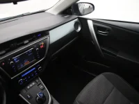Toyota Auris 1.8 73kW thumbnail