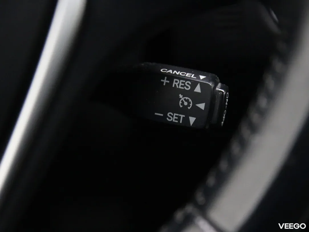 Toyota Auris 1.8 73kW