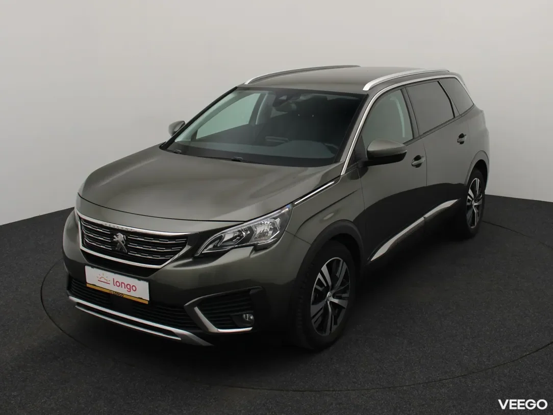 Peugeot 5008 1.2 96kW