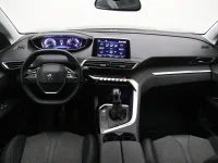 Peugeot 5008 1.2 96kW thumbnail