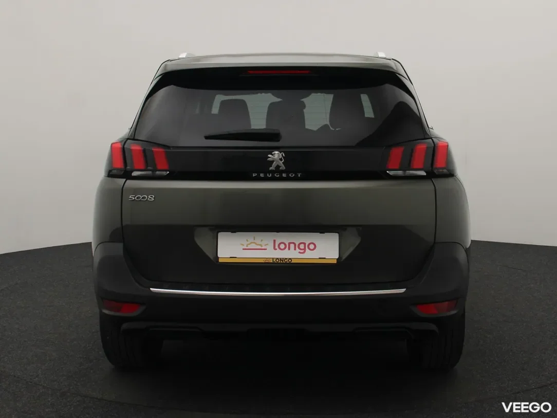 Peugeot 5008 1.2 96kW