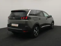 Peugeot 5008 1.2 96kW thumbnail
