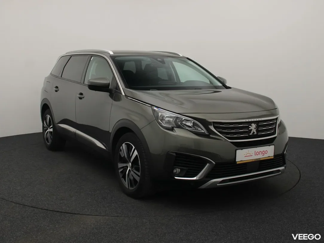 Peugeot 5008 1.2 96kW