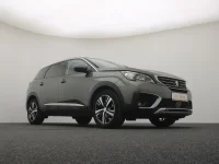 Peugeot 5008 1.2 96kW thumbnail