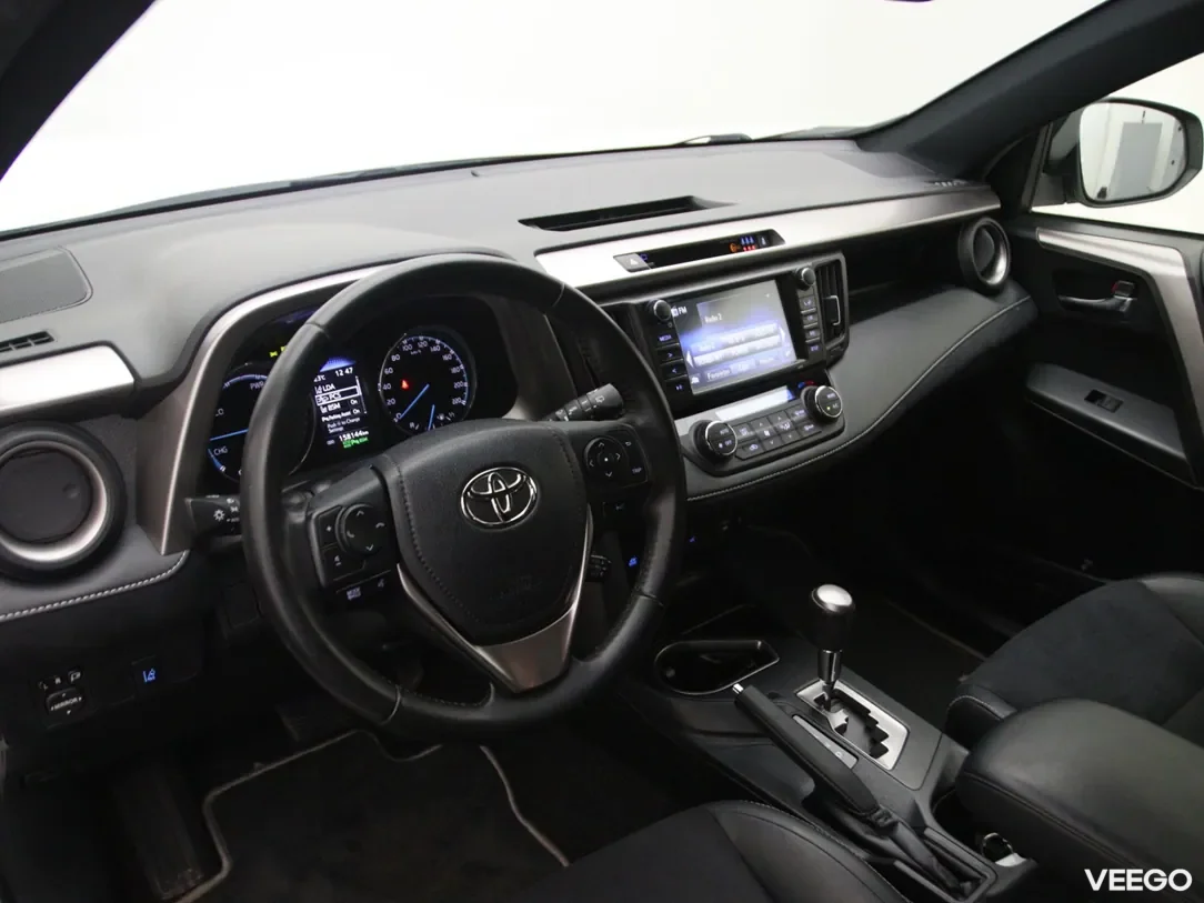 Toyota RAV4 2.5 145kW