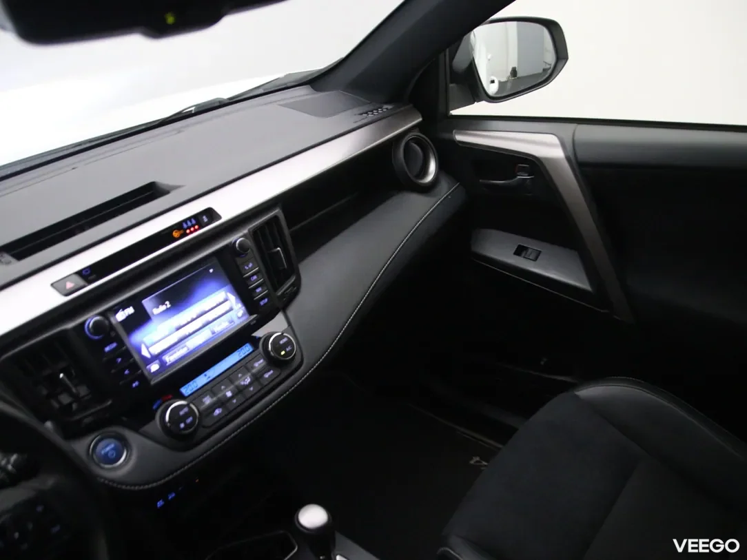 Toyota RAV4 2.5 145kW