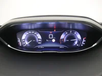 Peugeot 5008 1.2 96kW thumbnail