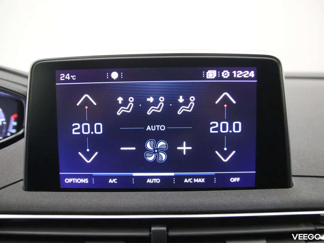 Peugeot 5008 1.2 96kW