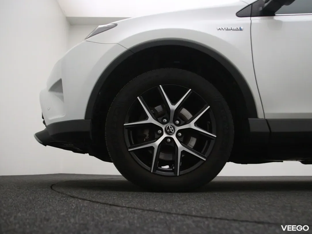 Toyota RAV4 2.5 145kW