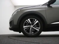 Peugeot 5008 1.2 96kW thumbnail