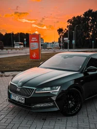 Skoda Superb 2.0 140kW thumbnail