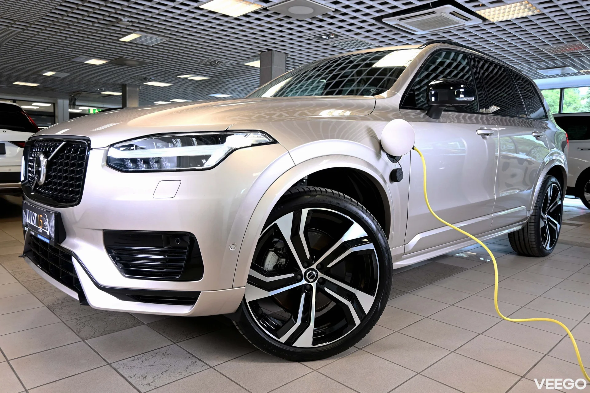 Volvo XC90 AWD B&W LUXURY+ ULTRA DARK XENIUM INTELLI PRO 2 335kW