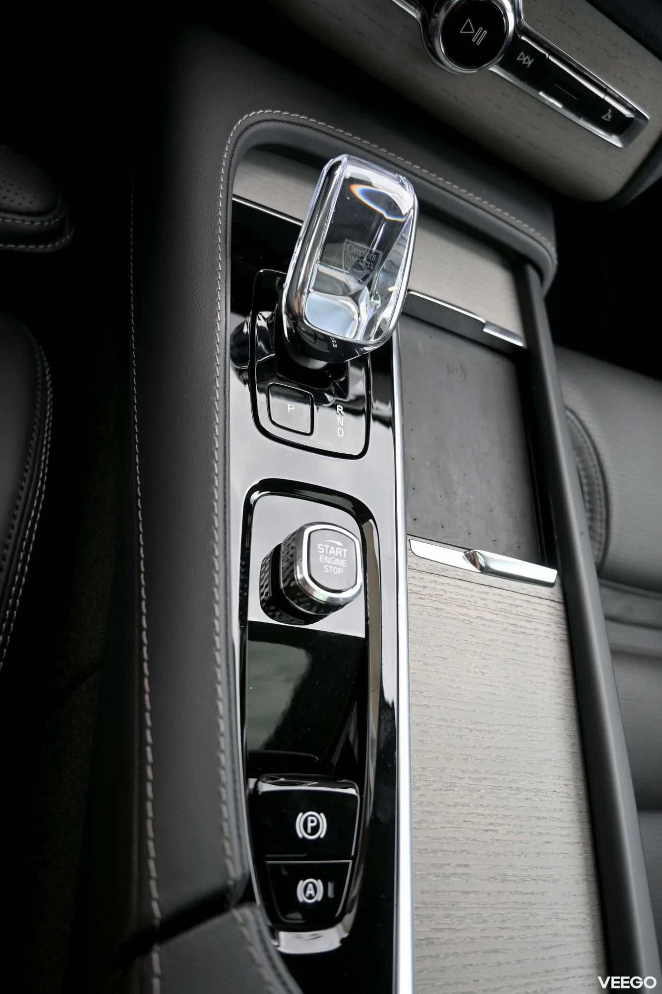 Volvo XC90 AWD B&W LUXURY+ ULTRA DARK XENIUM INTELLI PRO 2 335kW