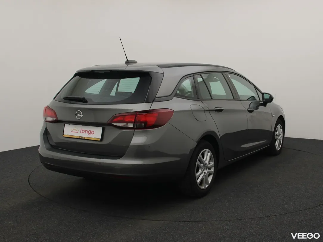 Opel Astra 1.6 81kW