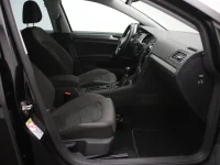 Volkswagen Golf 2 110kW thumbnail