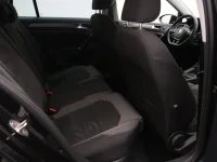 Volkswagen Golf 2 110kW thumbnail
