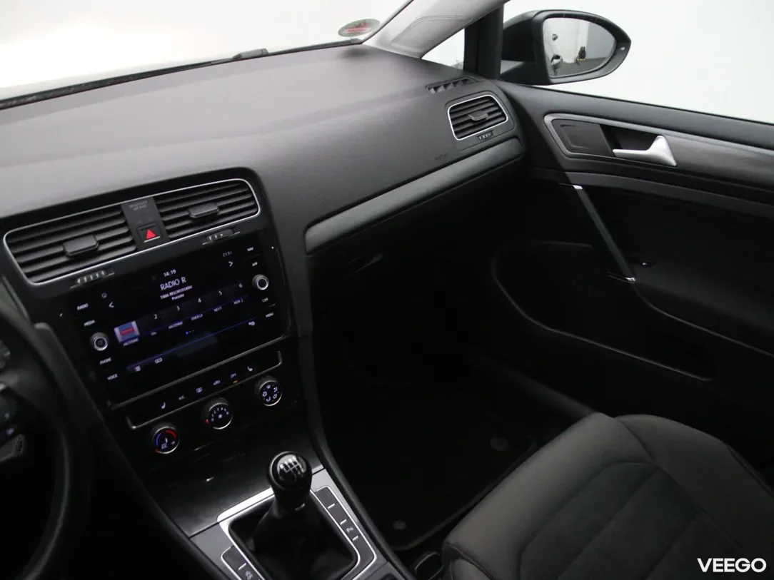 Volkswagen Golf 2 110kW