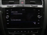 Volkswagen Golf 2 110kW thumbnail