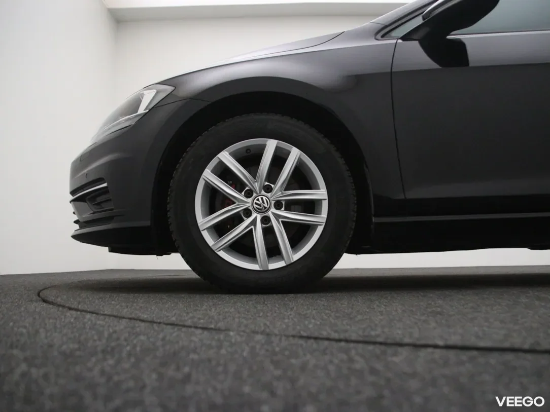 Volkswagen Golf 2 110kW