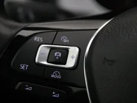 Volkswagen Golf 2 110kW thumbnail