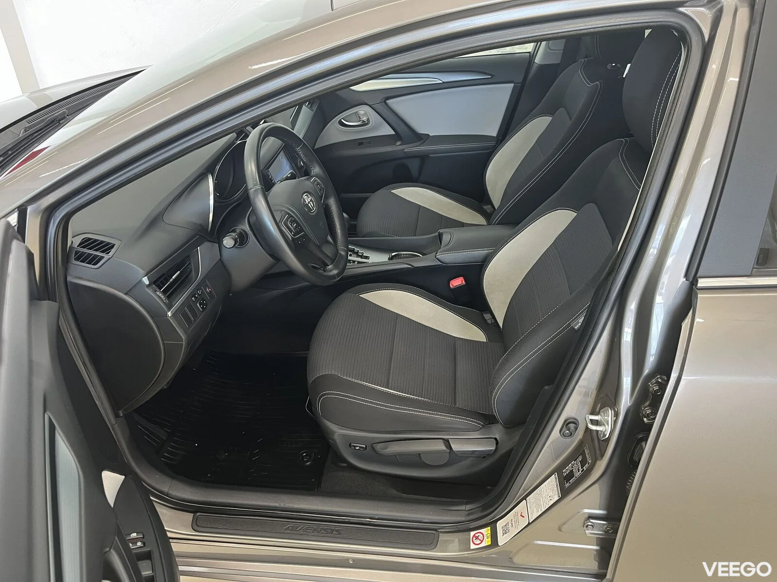 Toyota Avensis 108kW