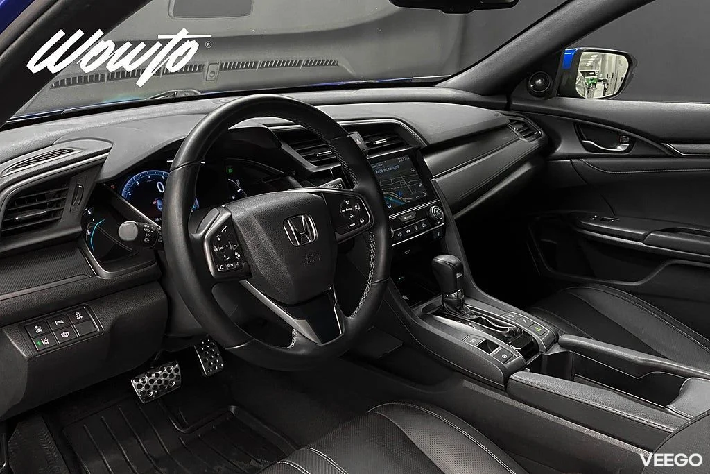 Honda Civic 5DR 1.0 CVT Executive /Taklucka /Läder /Navi 93kW
