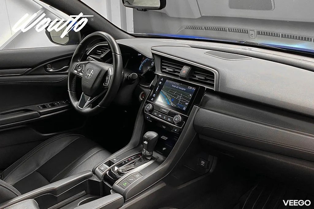 Honda Civic 5DR 1.0 CVT Executive /Taklucka /Läder /Navi 93kW