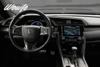 Honda Civic 5DR 1.0 CVT Executive /Taklucka /Läder /Navi 93kW