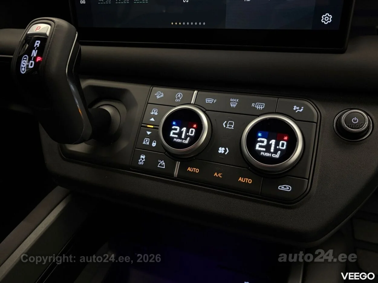 Land Rover Defender X-Dynamic D250 SE AWD 3 183kW