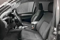 Toyota Hilux DH 2.8 4WD 204HK Hero /Diffspärr /Moms 150kW